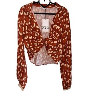Zara Printed Linen Blend Twisted Beaded Cuffs Cropped Top in a brown and cream